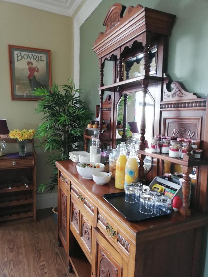 Bed and Breakfast Conlyn House Ньюкасл Екстер'єр фото